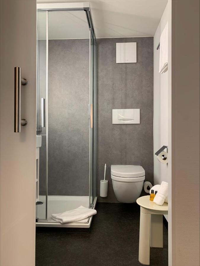 Hotel Engel Am Bahnhof 베덴스빌 외부 사진
